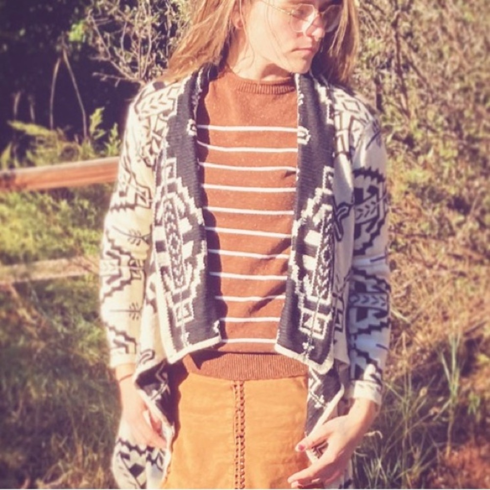 Beulah Style Aztec Drape Cardigan